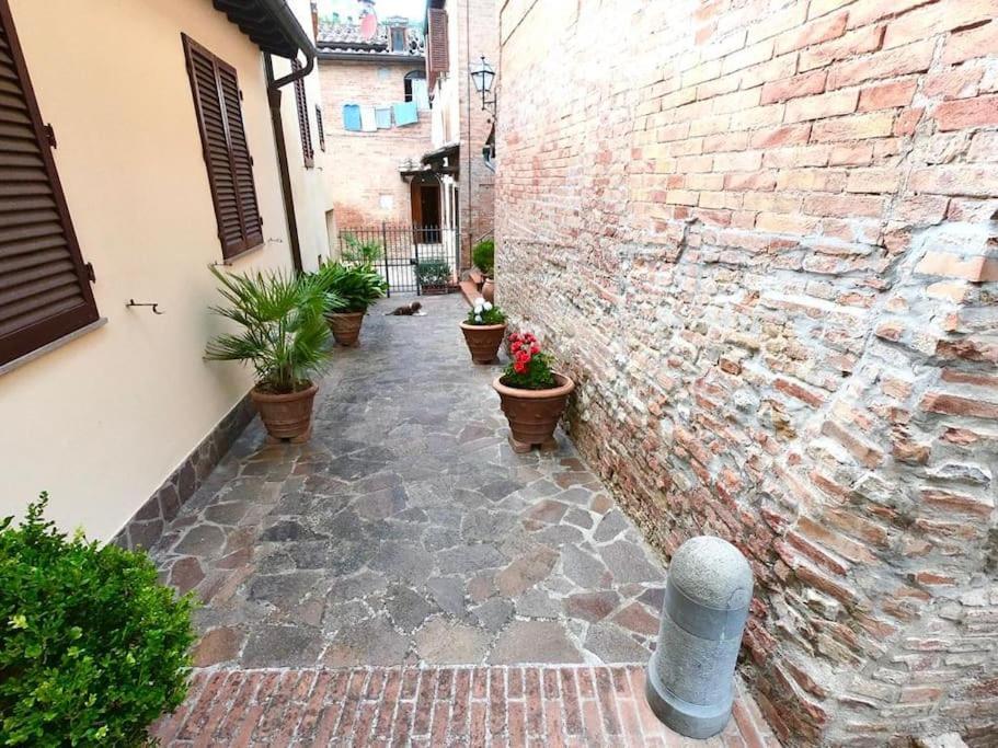 Вілла Casa Lazzaro Al Centro Di Сієна Екстер'єр фото