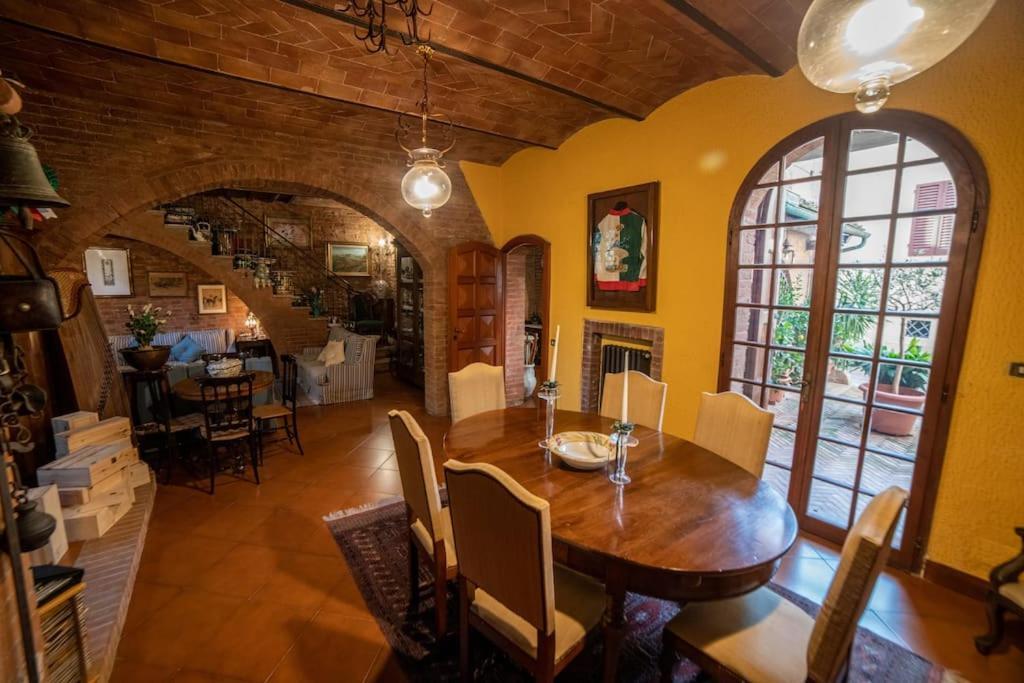 Вілла Casa Lazzaro Al Centro Di Сієна Екстер'єр фото