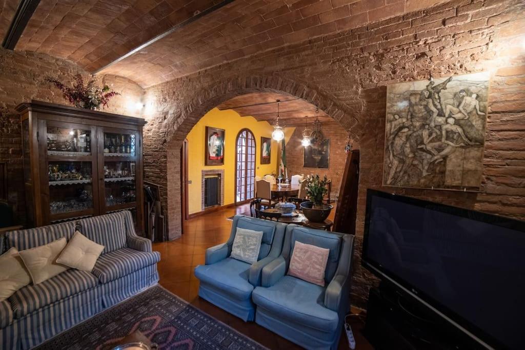 Вілла Casa Lazzaro Al Centro Di Сієна Екстер'єр фото