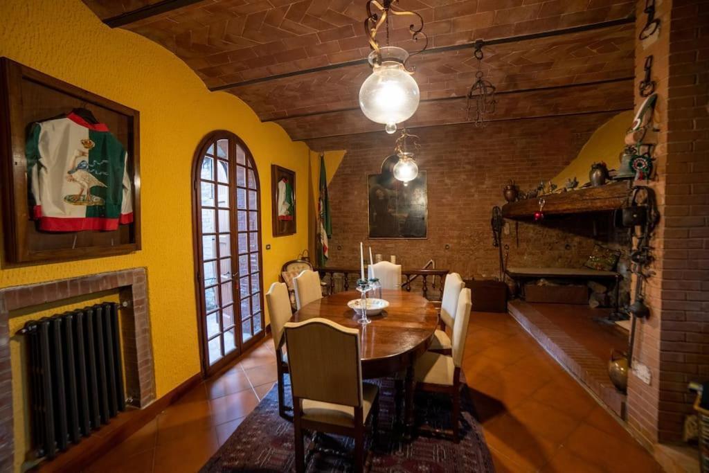 Вілла Casa Lazzaro Al Centro Di Сієна Екстер'єр фото